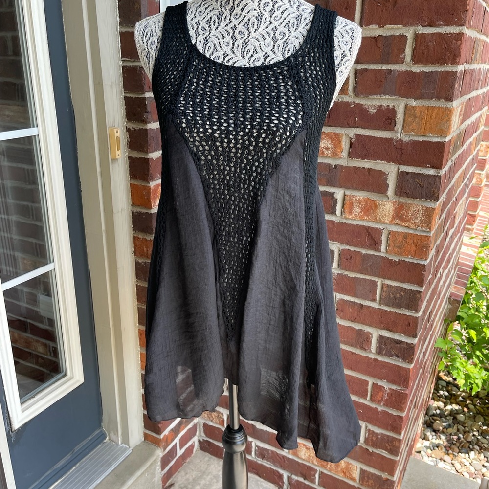 Swimsuit cover up - Picture 3 of 5
